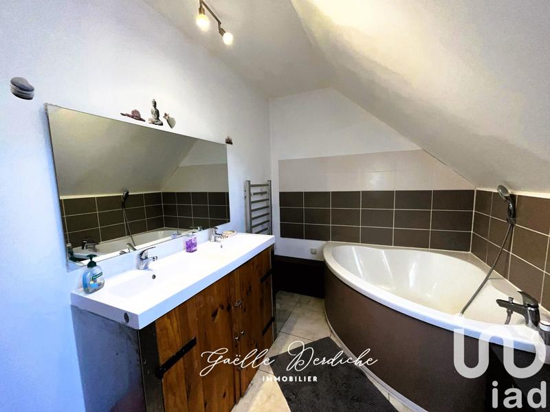 Maison - 168 m² - 7 pièces