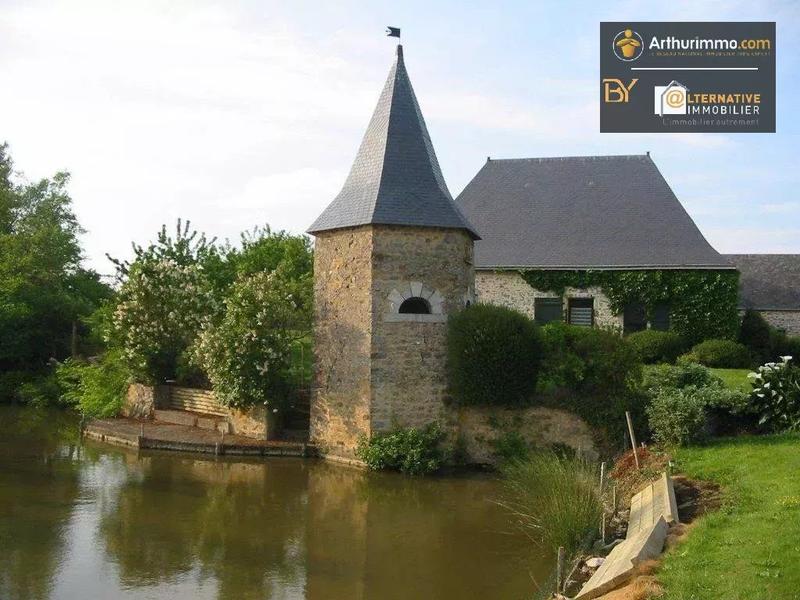 Maison - 979 m² - 26 pièces