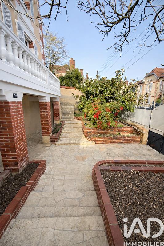 Maison - 200 m² - 7 pièces