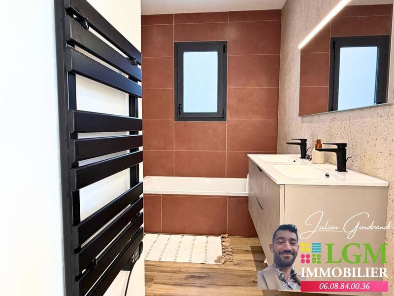 Maison - 135 m² - 4 pièces