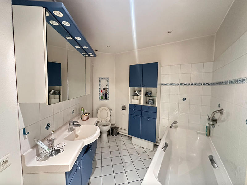 Appartement - 97 m² - 3 pièces