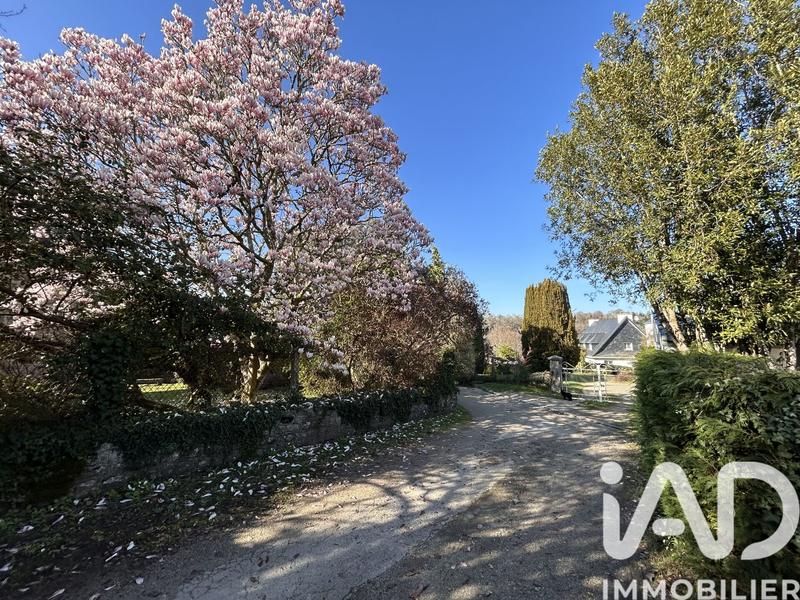 Maison - 137 m² - 7 pièces