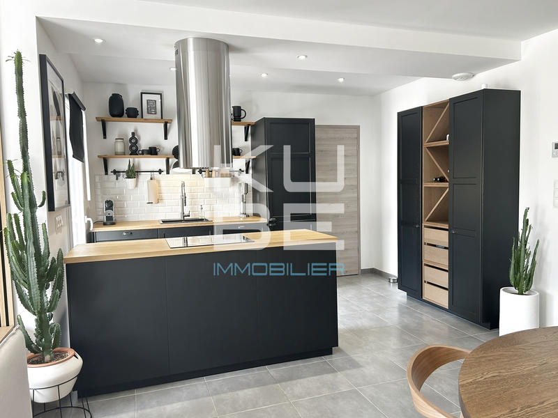 Maison - 129 m² - 4 pièces