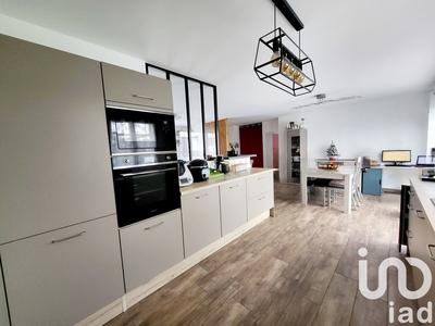 Maison - 115 m² - 6 pièces