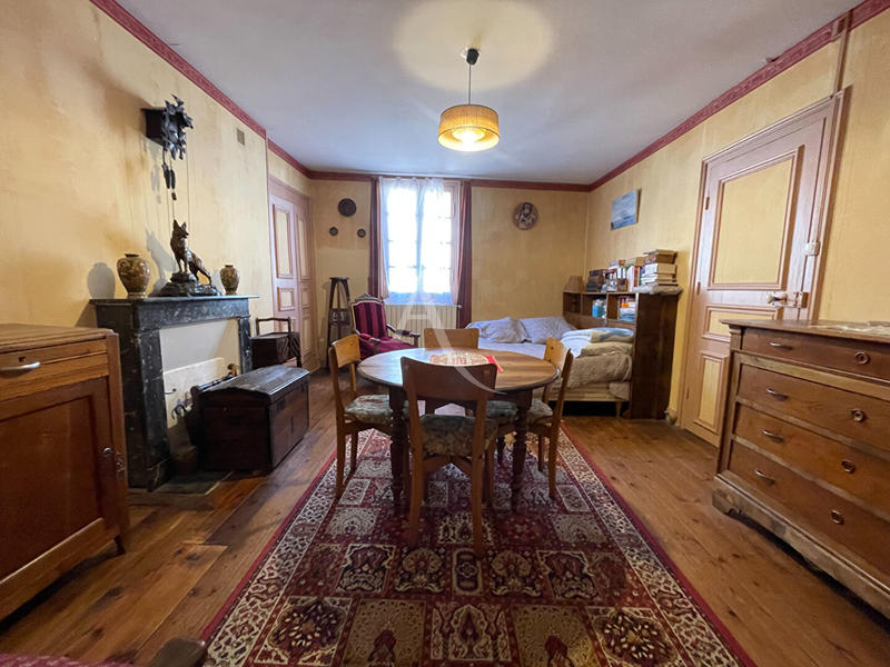 Maison - 85 m² - 4 pièces