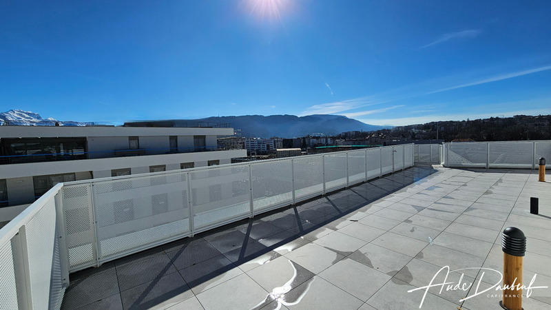 Appartement - 111 m² - 5 pièces