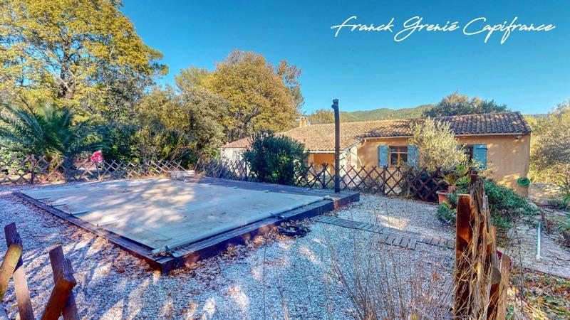 Maison - 97 m² - 5 pièces