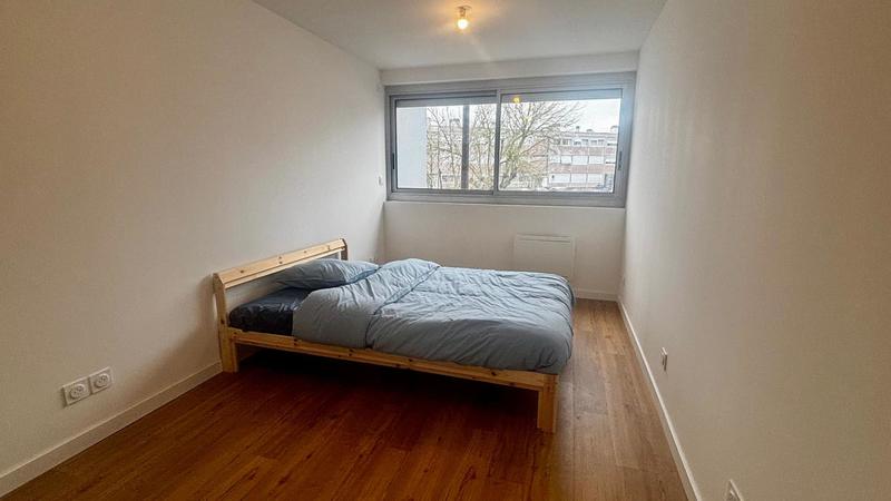 Appartement - 95 m² - 5 pièces