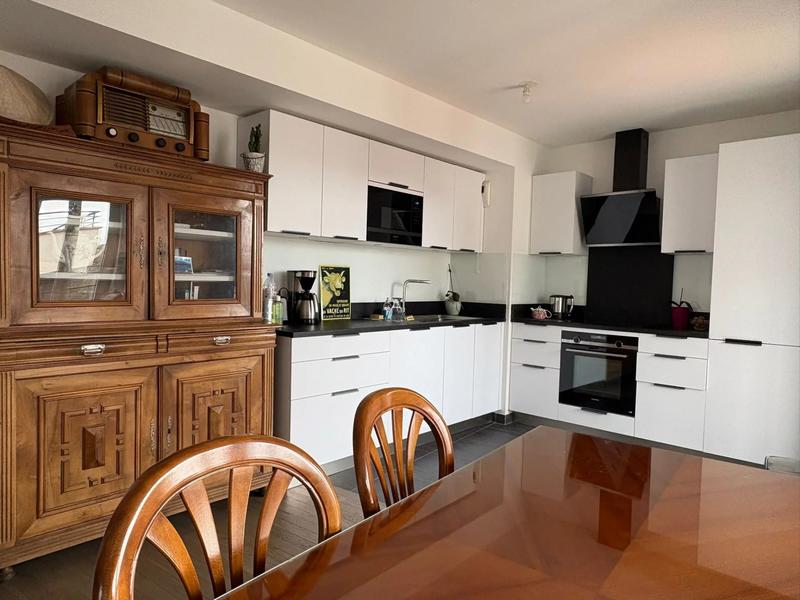 Appartement - 76 m² - 3 pièces