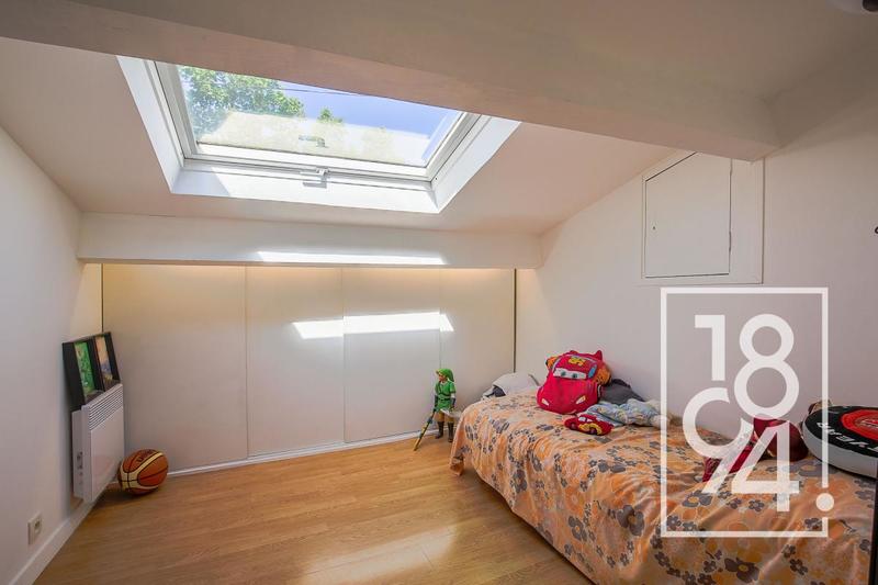 Maison de ville - 111 m² - 4 pièces