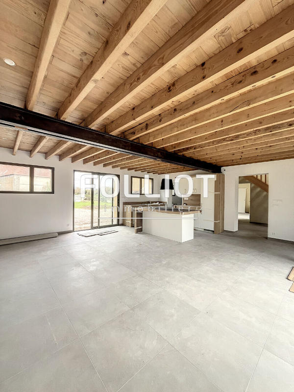 Maison - 123 m² - 4 pièces