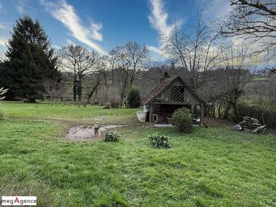 Maison en pierre - 141 m² - 6 pièces