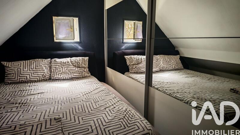 Maison - 153 m² - 10 pièces