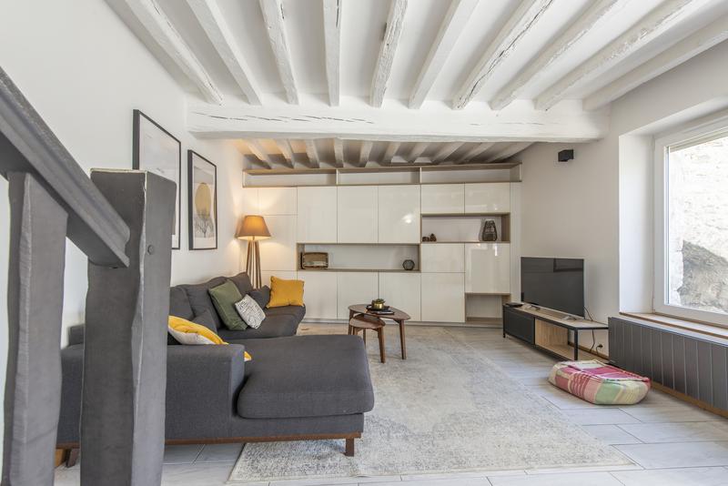 Maison - 285 m² - 7 pièces