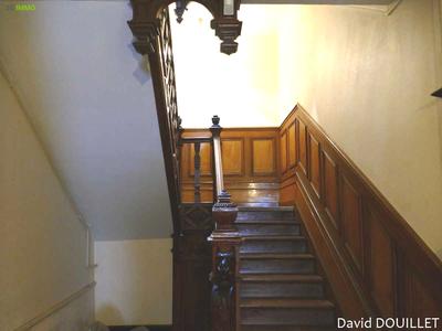 Maison - 245 m² - 14 pièces