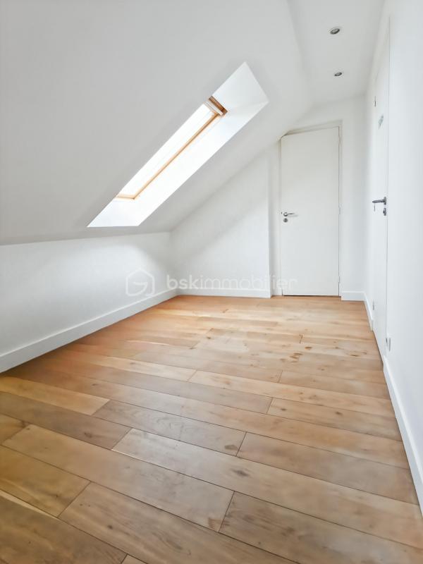 Maison - 190 m² - 9 pièces