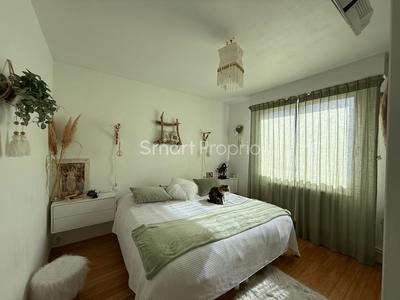 Maison - 98 m² - 4 pièces