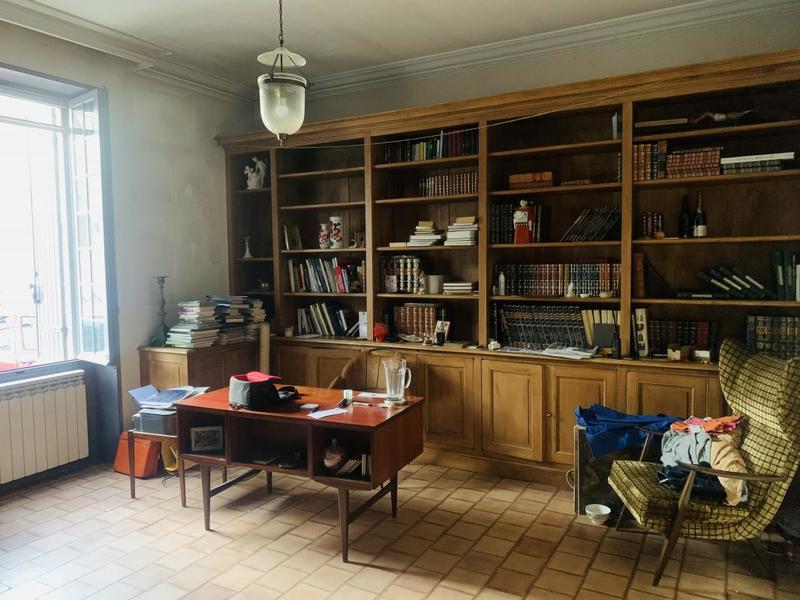 Maison - 252 m² - 9 pièces