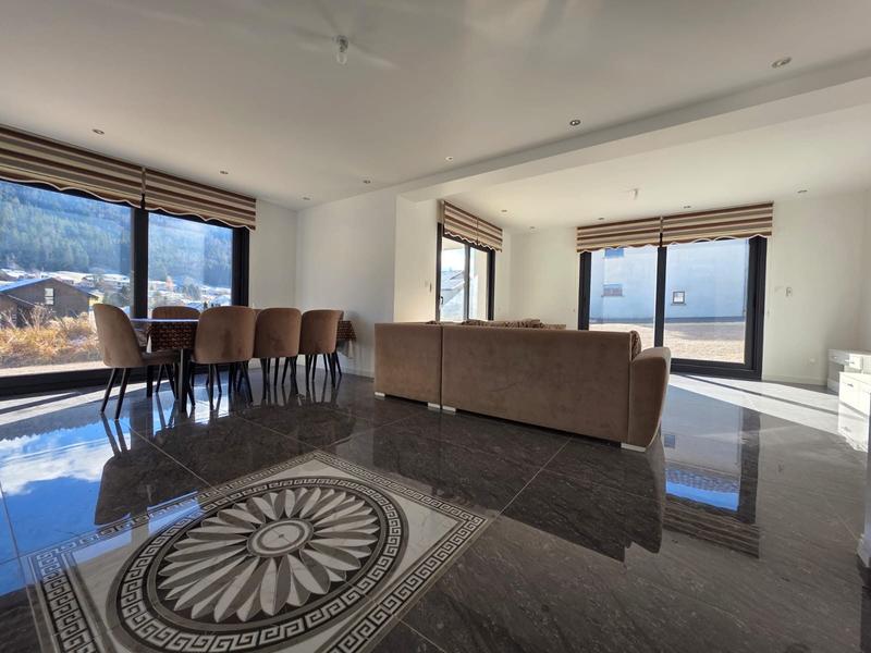 Maison contemporaine - 140 m² - 6 pièces