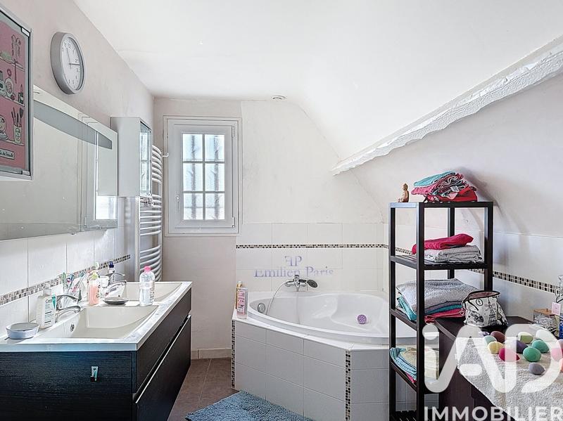 Maison - 156 m² - 6 pièces