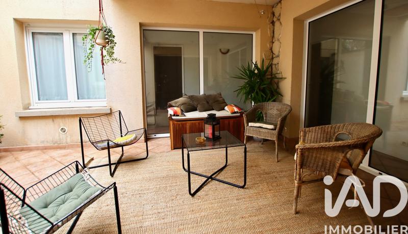 Maison - 180 m² - 7 pièces