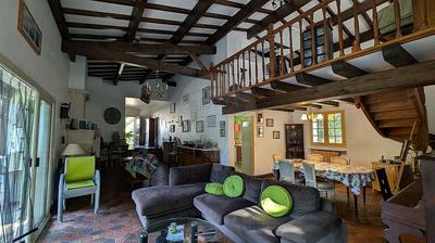 Maison - 190 m² - 7 pièces