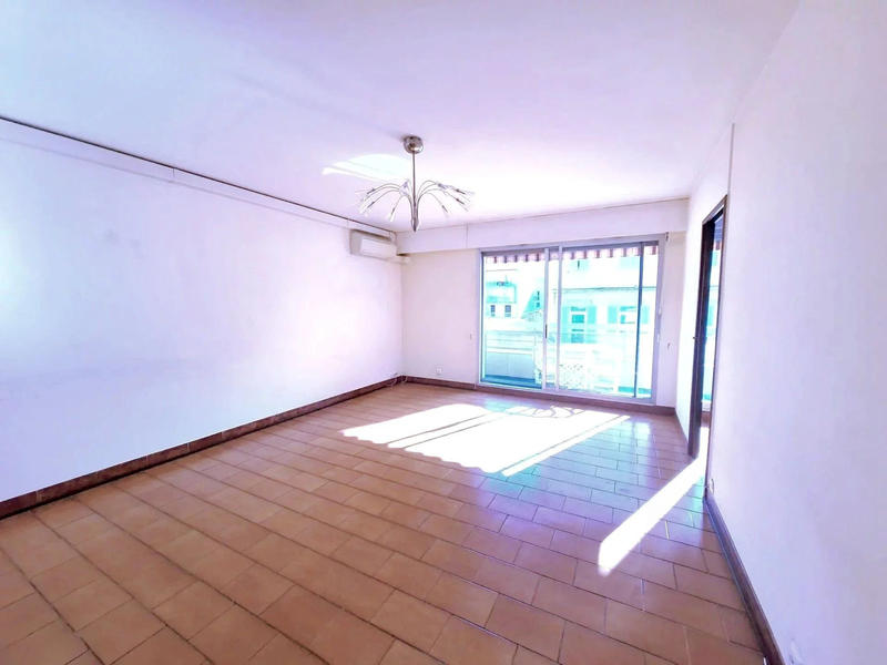 Appartement - 91 m² - 4 pièces