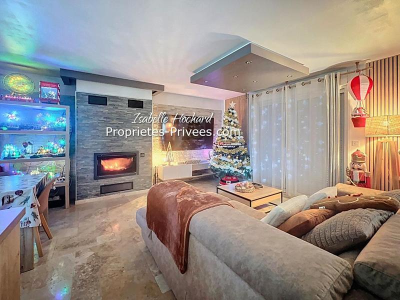 Maison - 99 m² - 4 pièces