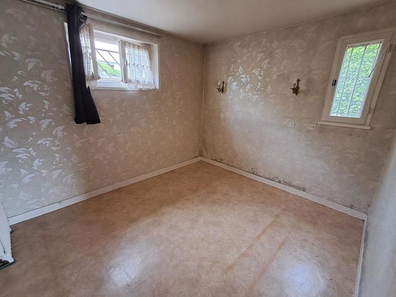 Maison - 113 m² - 11 pièces