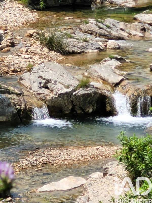 Maison - 195 m² - 6 pièces