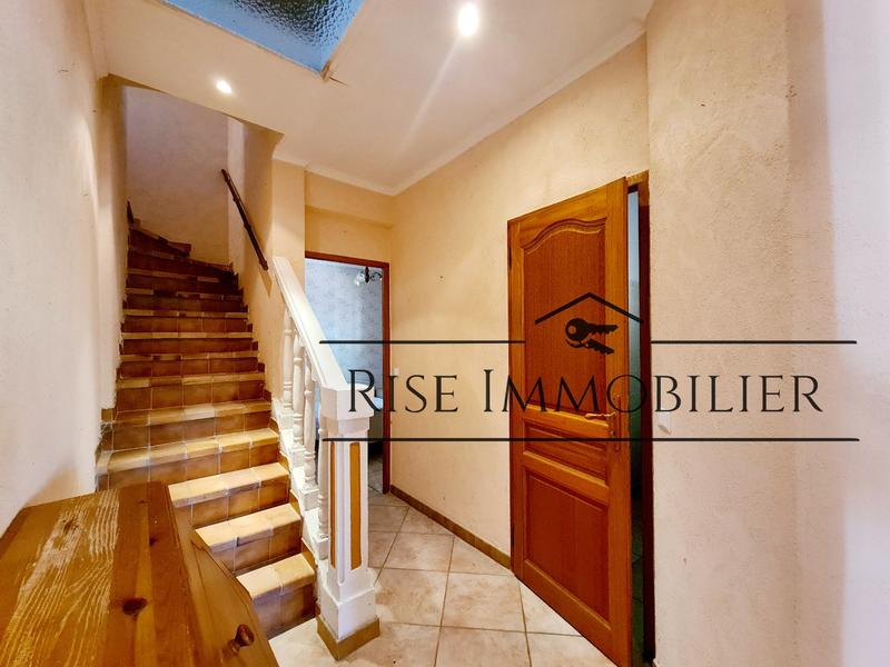 Maison - 98 m² - 4 pièces