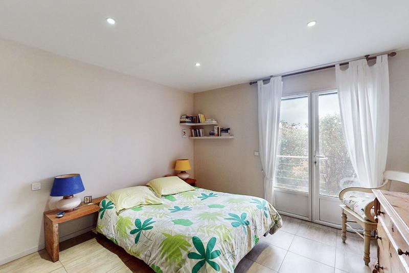 Maison - 169 m² - 6 pièces