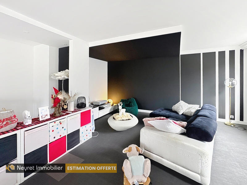 Duplex - 135 m² - 5 pièces