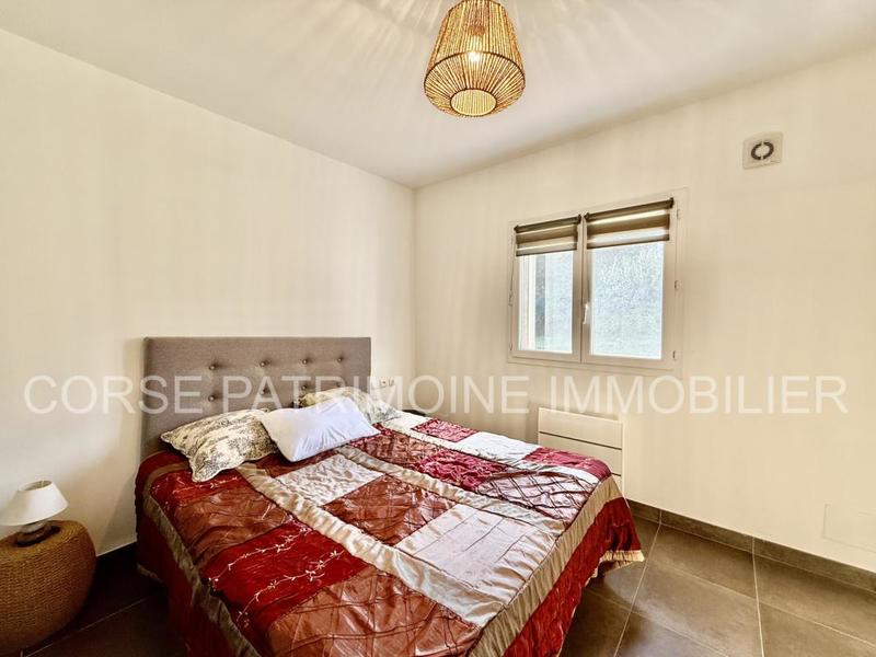 Maison - 174 m² - 10 pièces