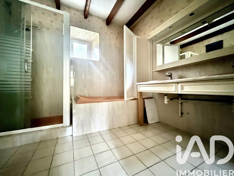 Maison - 160 m² - 9 pièces