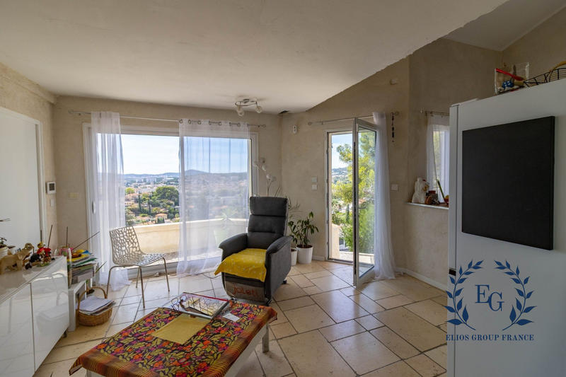 Maison contemporaine - 160 m² - 7 pièces