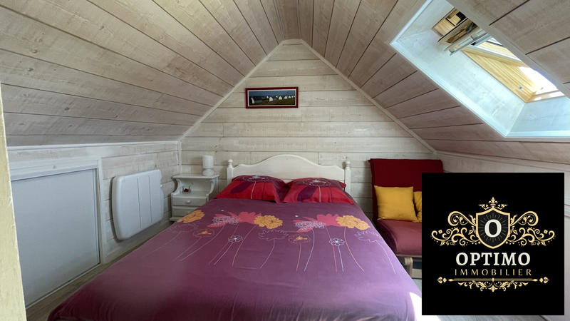 Villa - 168 m² - 9 pièces