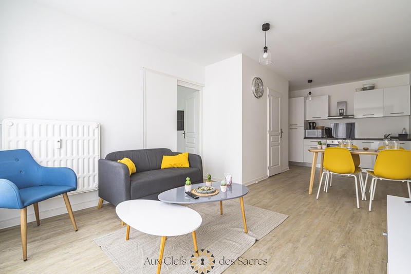 Appartement - 85 m² - 5 pièces