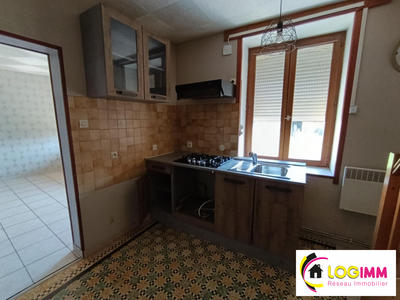 Maison - 55 m² - 4 pièces