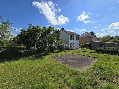 Maison traditionnelle - 78 m² - 4 pièces