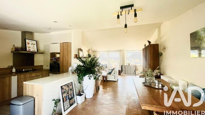 Maison de ville - 112 m² - 4 pièces