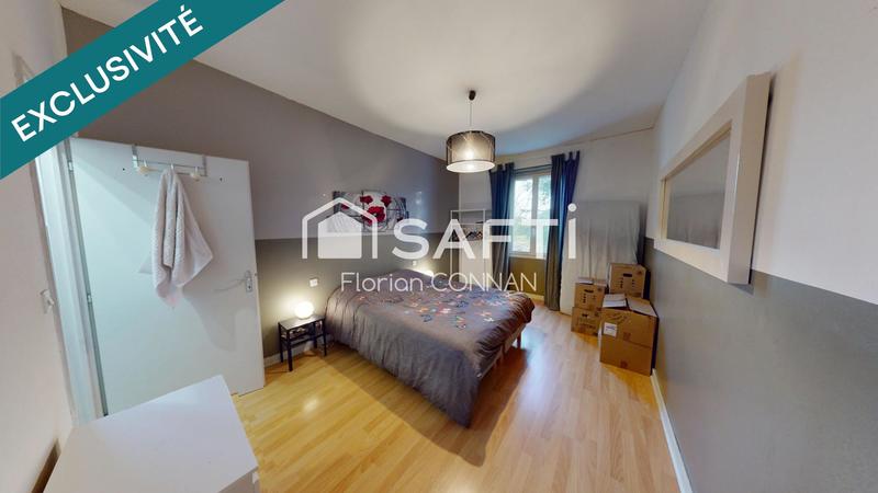 Maison - 225 m² - 9 pièces