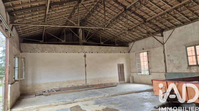 Maison - 350 m² - 20 pièces