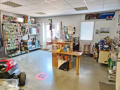 Fonds de commerce - Magasins - 280 m²