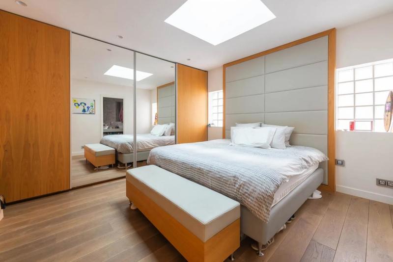 Maison - 180 m² - 6 pièces