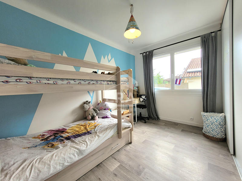 Maison - 102 m² - 4 pièces