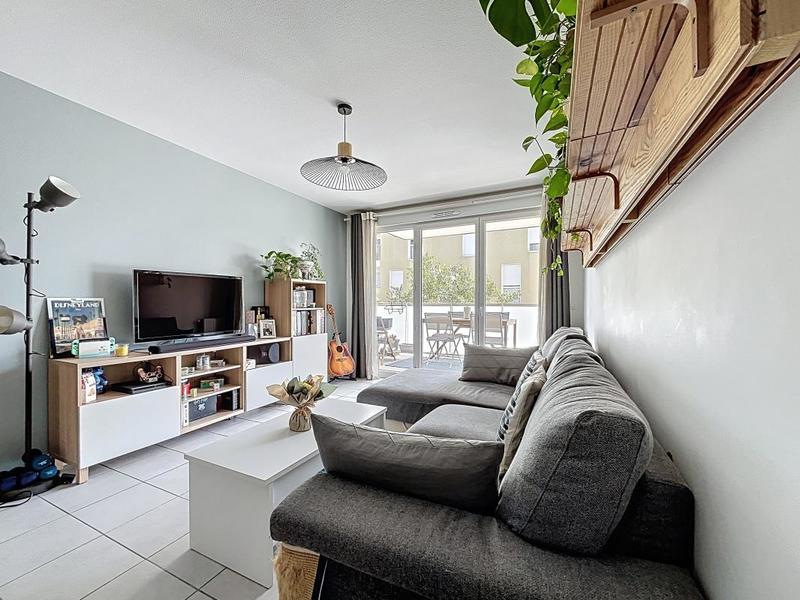 Appartement - 60 m² - 3 pièces