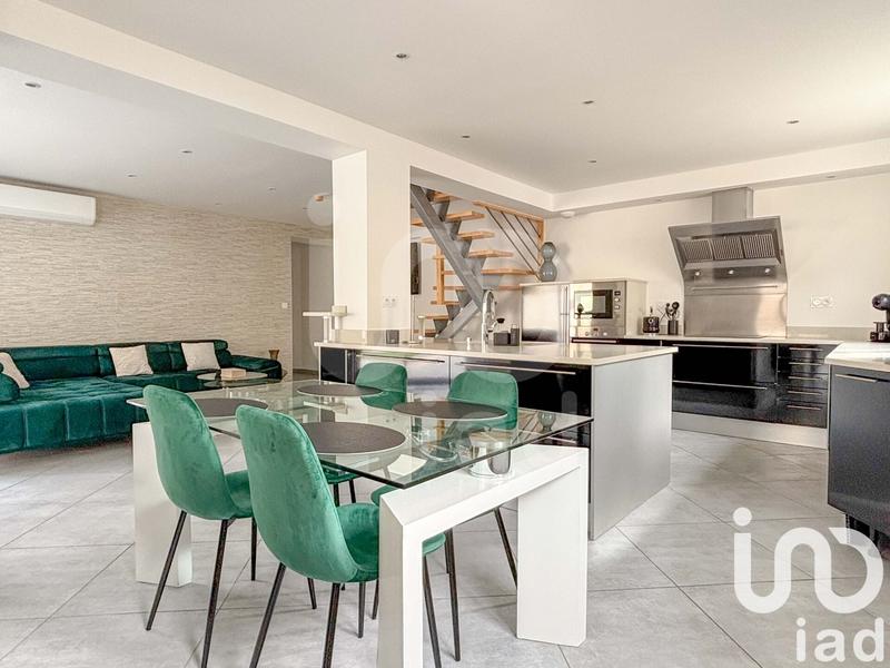 Maison - 139 m² - 4 pièces