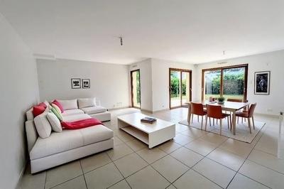 Maison - 165 m² - 6 pièces