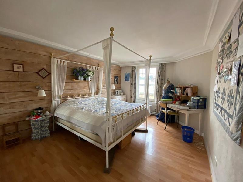 Maison - 160 m² - 7 pièces